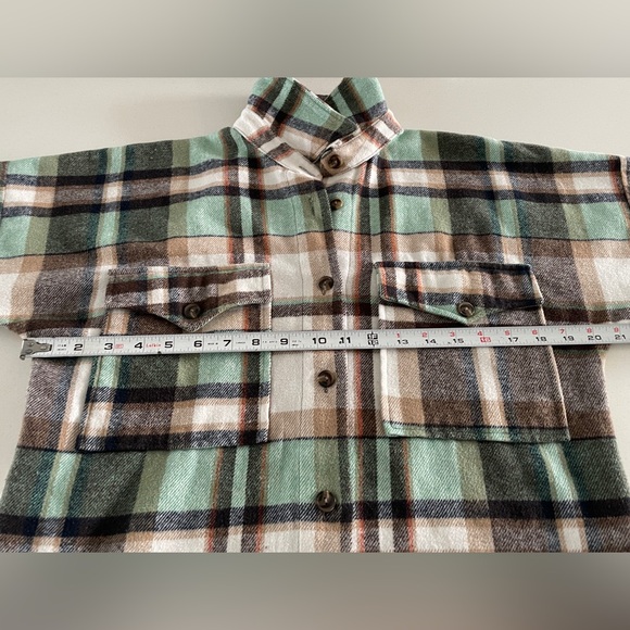 NWOT Women shirt 30% wool - Picture 7 of 9